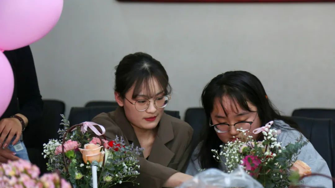 1646884568 1646884568