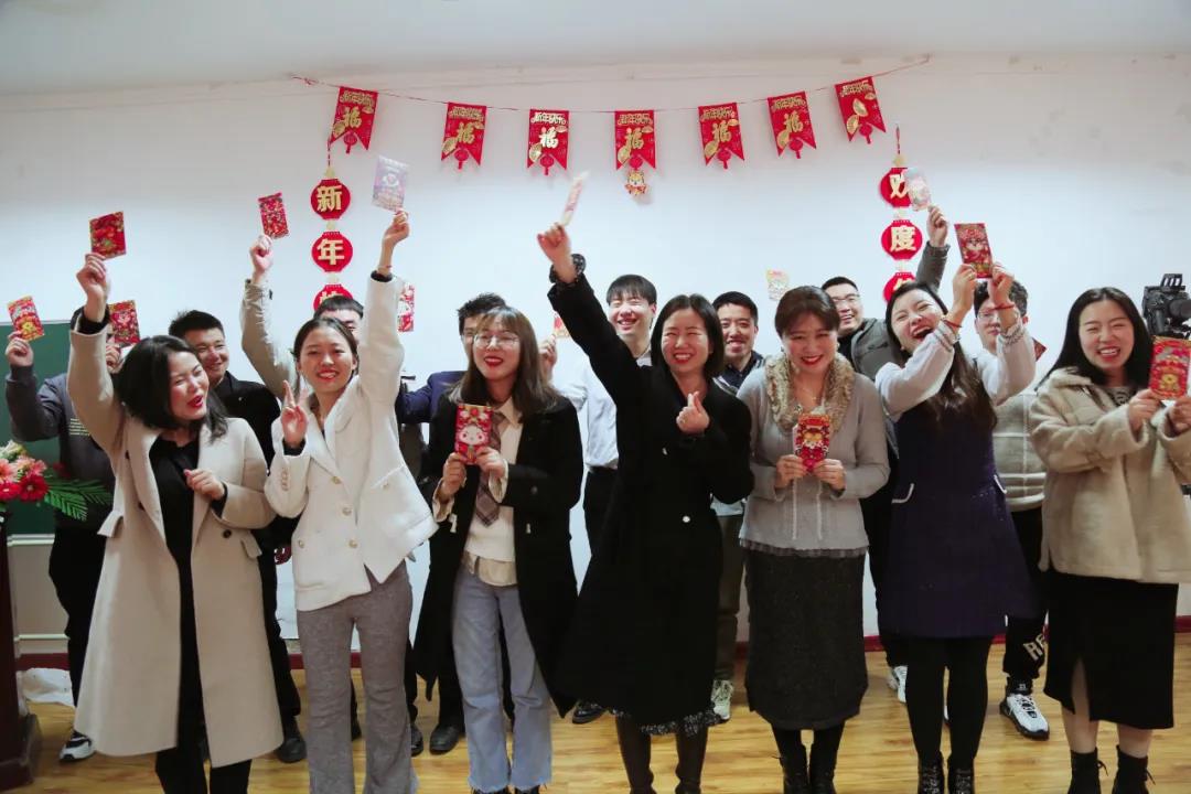 1641540504 1641540504