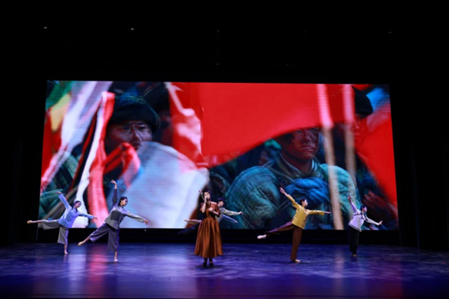 君卓文產(chǎn)集團(tuán)受邀參加河北省2024年優(yōu)秀電影劇本推介盛典